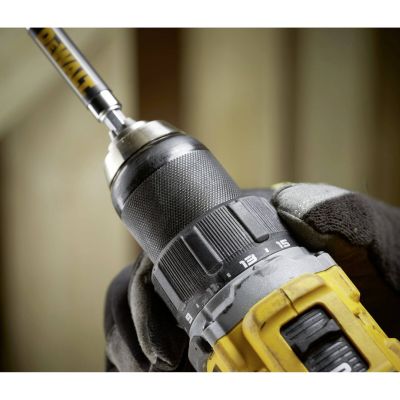 7. Wiertarko-wkrętarka akumulatorowa DeWALT DCD794NT-XJ 18V XR bezszczotkowa kompaktowa (bez akumulatora i ładowarki)