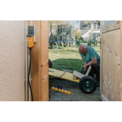 2. Brennenstuhl 1159900805 rozgałęziacz 5 m 5 x gniazdo sieciowe Zewnętrzna Czarny, Niebieski, Żółty