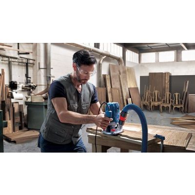 4. Bosch GOF 130 Czarny, Niebieski 28000 RPM 1300 W
