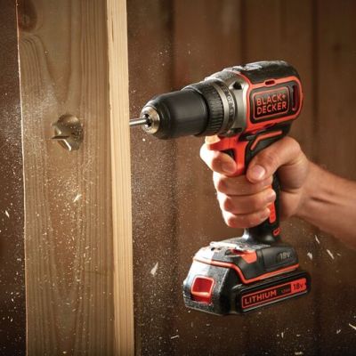 7. BLACK + DECKER WKRĘTARKA 18V BL186KB 2x1,5Ah