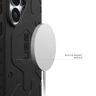 3. Urban Armor Gear Pathfinder pokrowiec na telefon komórkowy 17,5 cm (6.9") Czarny