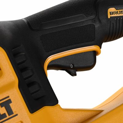 11. Nożyce do żywopłotu 65cm, 54V DCMHT573N DEWALT