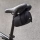 4. Wozinsky mała torba rowerowa pod siodełko 0,6 l czarny (WBB8BK black)