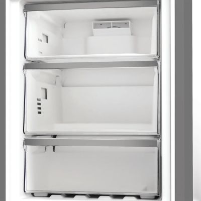 4. Lodówka wolnostojąca WHIRLPOOL WPC83IXP 186cm