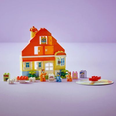 12. LEGO DUPLO Bluey 10459 Dom rodzinny Blue z grą pamięciową