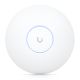 44. Access Point Wi-Fi 7 Ubiquiti UniFi U7 Pro Max 2.4GHz(2x2)/5GHz(4x4)/6GHz(2x2) PoE+ 1x2,5G