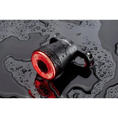 6. Lampka rowerowa Rockbros Q5 tylna z inteligentnym systemem stop - czarna