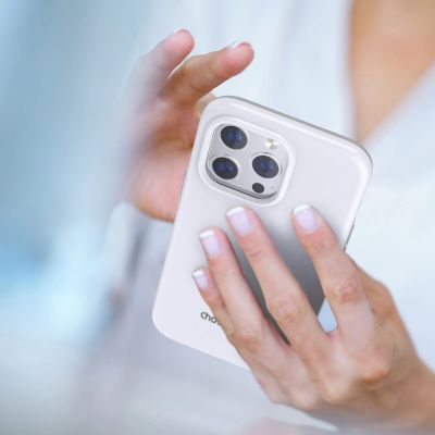 6. Choetech MFM Anti-drop etui pokrowiec iPhone 13 Pro Max biały (PC0114-MFM-WH)