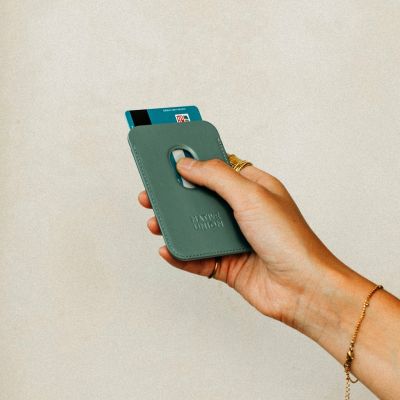 3. Native Union (Re)Classic Wallet - skórzany portfel kompatybilny z MagSafe (slate green)