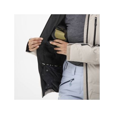 11. Kurtka MILLET W Monashee Jkt Beżowy