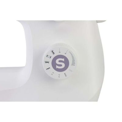 7. Maszyna do szycia Singer M2405