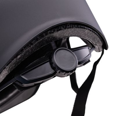 4. Kask CRUDE