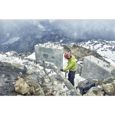 7. DeWALT DCG418NT-XJ przenośna szlifierka Szlifierka taśmowa Czarny, Żółty