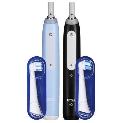 2. Braun Oral-B szczoteczka elektryczna iO 3 zestaw DUO BLACK & BLUE