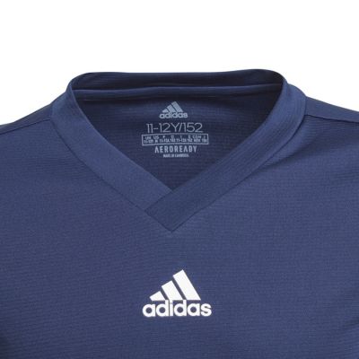 3. Koszulka adidas Team Base Tee Jr GN5712