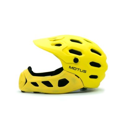 4. Kask szczekowy Motus MOTHAM20Y CB-49 rozmiar M/L