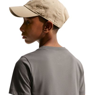 4. Koszulka dla dzieci Nike Sportswear szara FZ5177 289