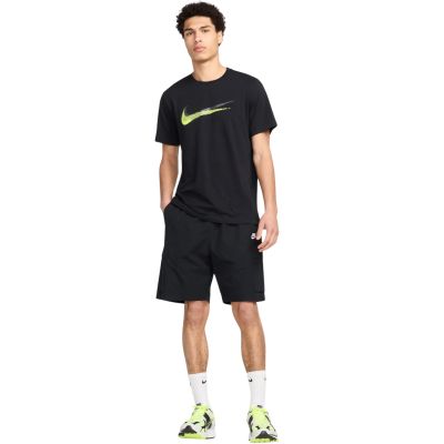 4. Koszulka męska Nike Sportswear czarna HQ8092 010