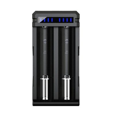 5. XTAR ŁADOWARKA DO AKUMULATORÓW LI-ION 18650 USB-C SC2