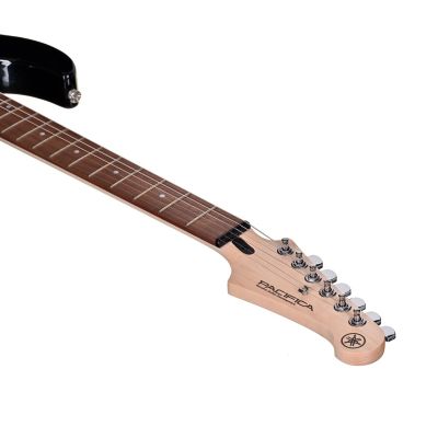 4. Yamaha Pacifica 112J OVS - Gitara elektryczna