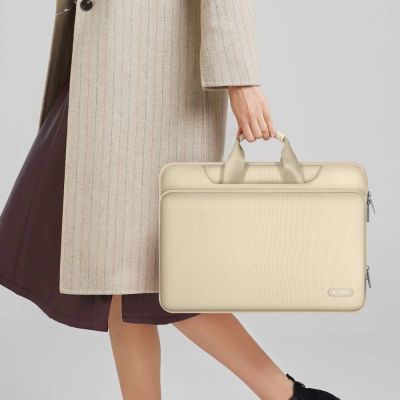 9. Torba na laptopa 15-16 Tech-Protect Pocket - beżowa