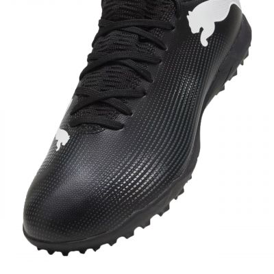 4. Buty piłkarskie Puma Future 7 Play TT M 107726 02