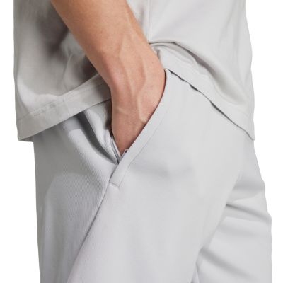 13. Spodenki męskie adidas Tiro 25 Travel szare JY5946