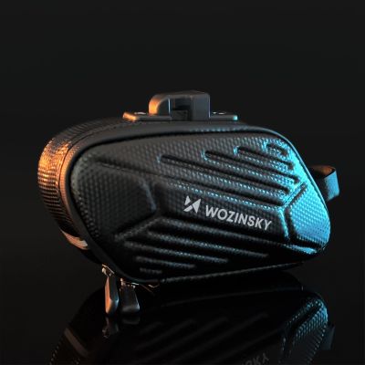 8. Wozinsky torba rowerowa pod siodełko wodoodporna 1,5 l czarna (WBB27BK)