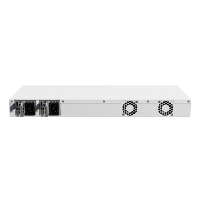 8. Router MikroTik CCR2004-16G-2S+PC