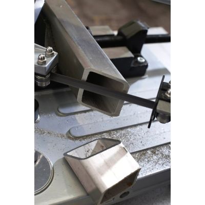 17. FLEX PRZECINARKA TAŚMOWA SBG4910 230/CEE