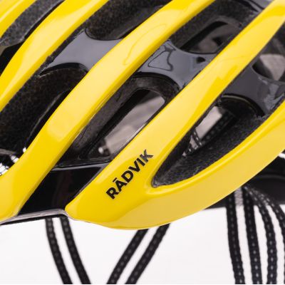 5. Kask PELETON