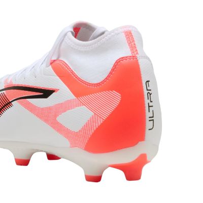 9. Buty piłkarskie Puma Ultra 5 Play+ FG/AG M 108168 01