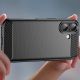5. Etui Carbon Case na iPhone 17 - czarne