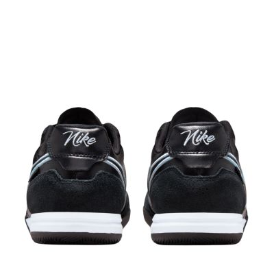 3. Buty piłkarskie Nike Tiempo Streetgato HQ7017 046