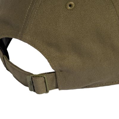 4. Czapka z daszkiem adidas 3-Stripes New Logo Baseball oliwkowa KE5878