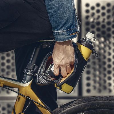 7. Torba rowerowa Rockbros C32BK podsiodłowa 1,5 l z kieszonką na bidon - czarna