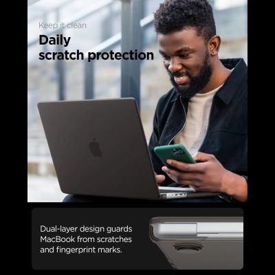 10. Etui Spigen AirSkin na MacBook Pro 14" 2021 / 2023 / 2024 / 2025 / 2026 - półprzezroczyste