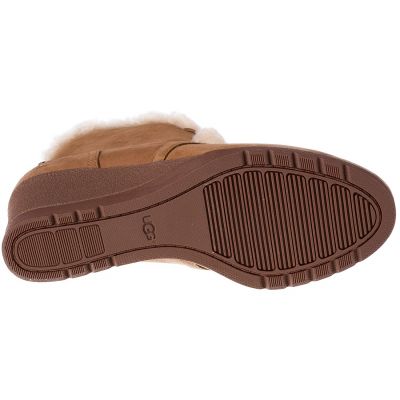 4. Buty UGG W Jeovana W 1017421-CHE
