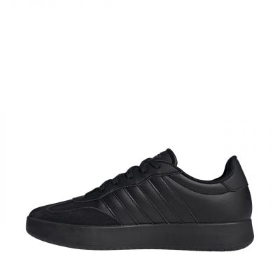 5. Buty adidas Barreda M JR1321