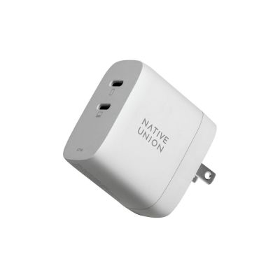9. Ładowarka Native Union Fast Gan Charger PD 67W