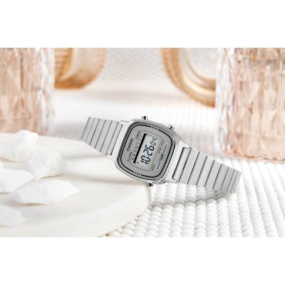 6. Zegarek Damski CASIO LA670WA-7DF + BOX
