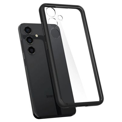 8. Etui Spigen Ultra Hybrid na Samsung Galaxy S24 - czarny mat