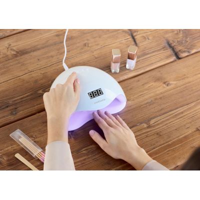 14. Lampa UV/LED do paznokci Medisana ND 880