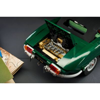 7. LEGO Icons 11381 - Jaguar E-Type