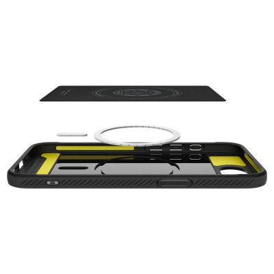 8. Etui Spigen Rugged Armor MagSafe na iPhone 16e / 17e- czarne
