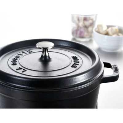3. Garnek żeliwny okrągły wysoki STAUB 40502-285-0 - czarny 4.8 ltr