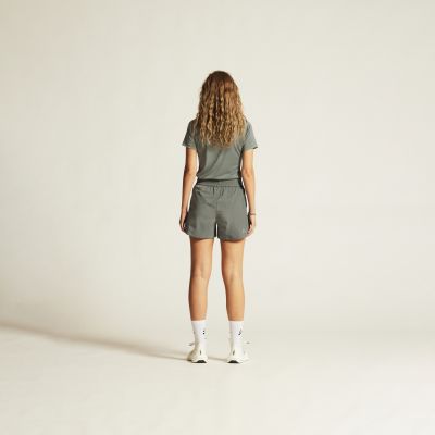 7. Koszulka Craft Core Essence Logo Tee W 92800660044