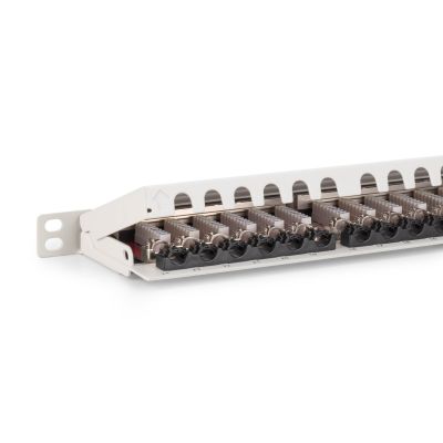 27. Panel krosowy high density 19'' 24x RJ45, LSA poziom, kat.6A, ekranowany, 0.5U, szary, prowadnica kabli