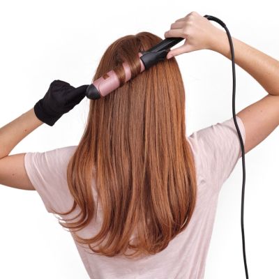 7. Lokówka do włosów Babyliss C453E (210W; kolor czarny)