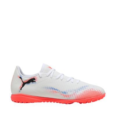 7. Buty piłkarskie Puma Future 8 Play TT 108605 01
